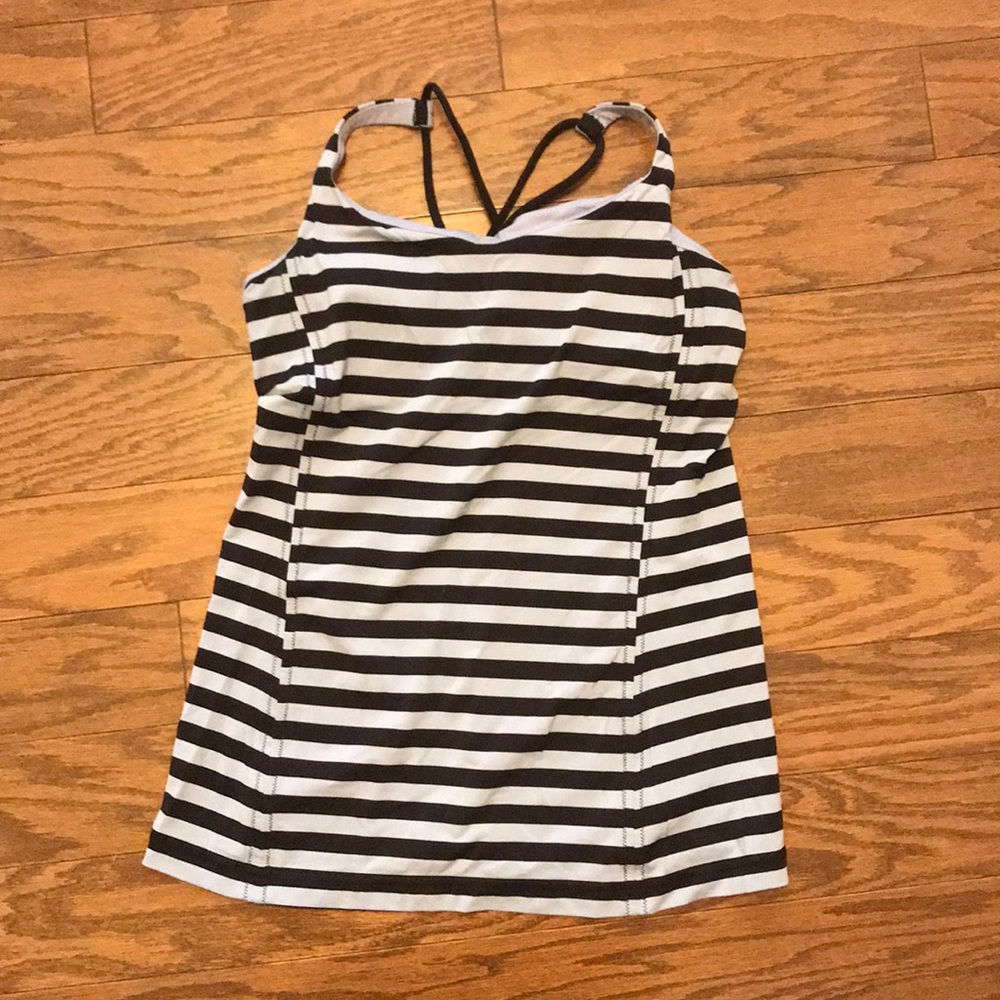 Lululemon Free to Be Tank